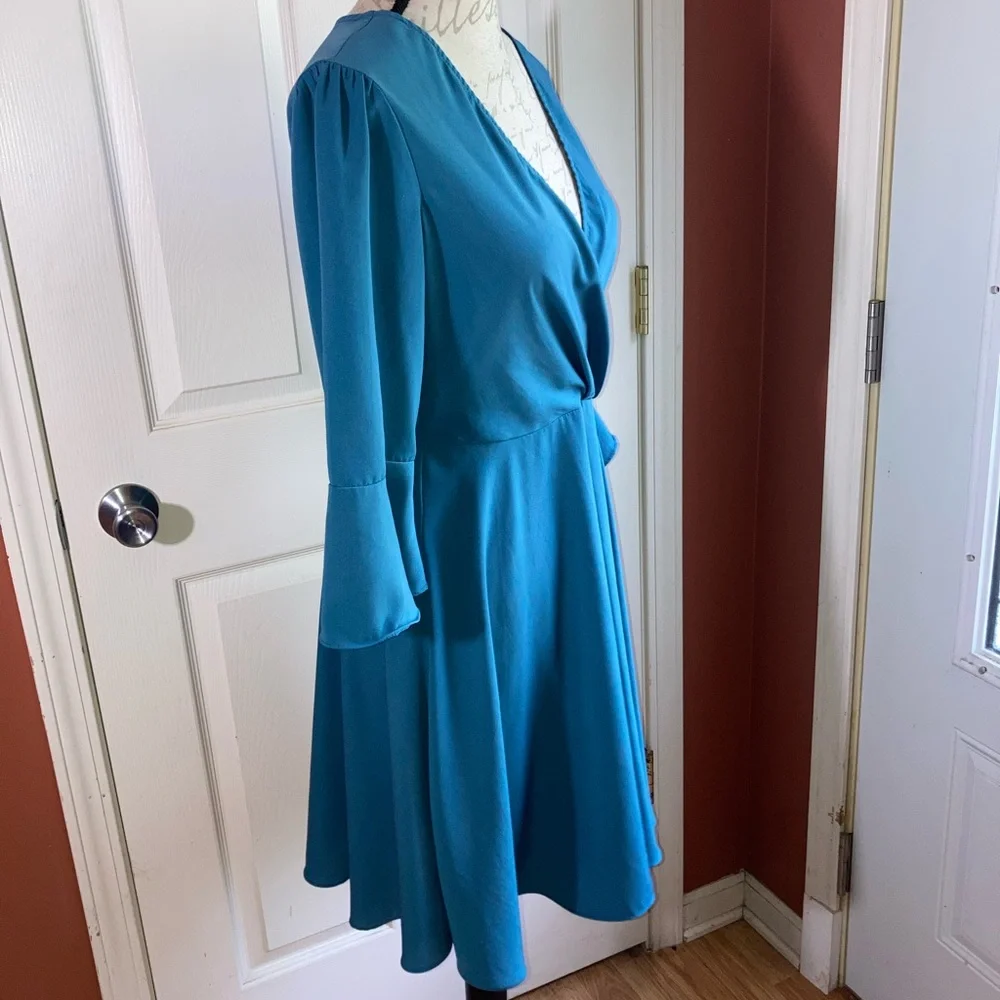 Flutter Detail Faux Wrap Midi Dress 3/4 Sleeve sz Medium by Miami - Picture 2 of 6